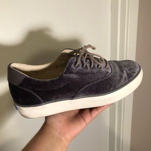 keds rise velvet